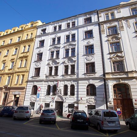 Hotel Olga Prag Dış mekan fotoğraf
