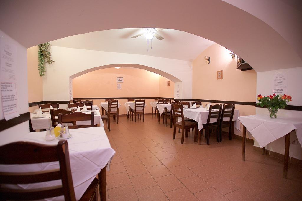 Hotel Olga Prag Dış mekan fotoğraf