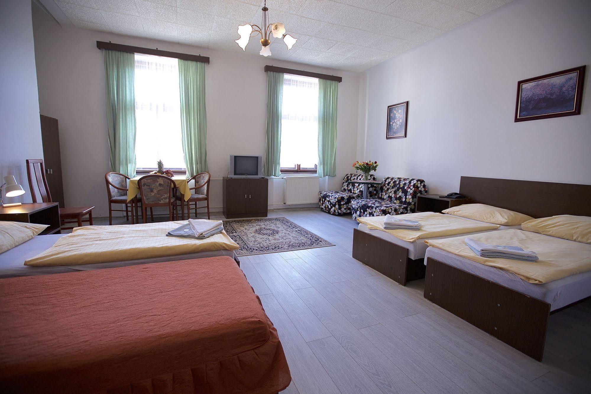Hotel Olga Prag Dış mekan fotoğraf